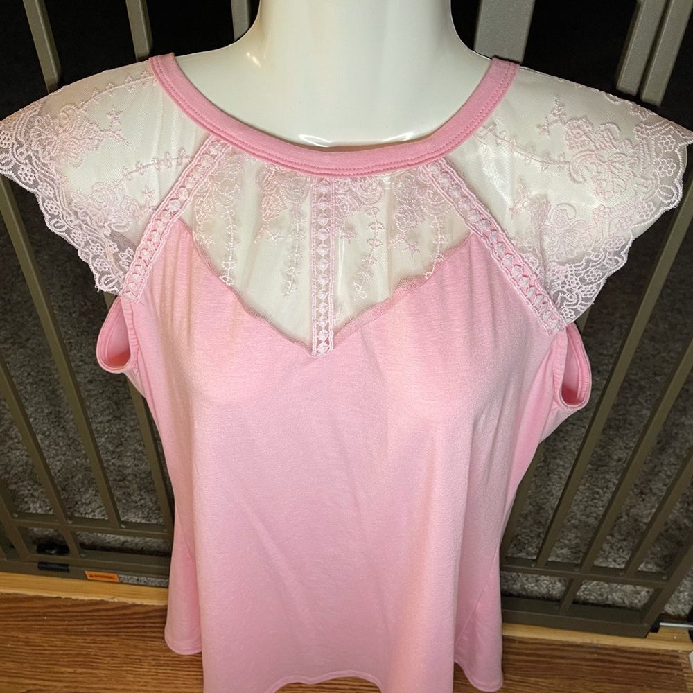 Pink boutique shirt (brand unknown) size L